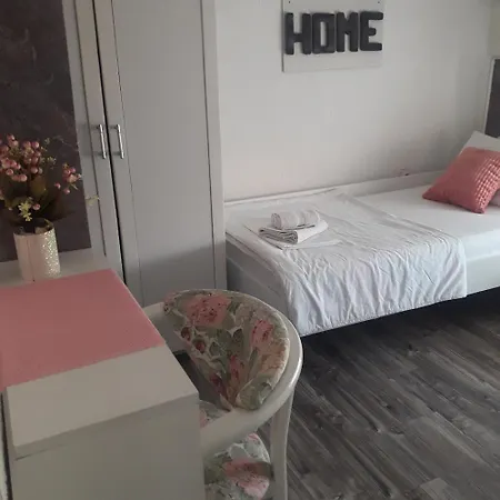 Guest house Apartmani Nis *